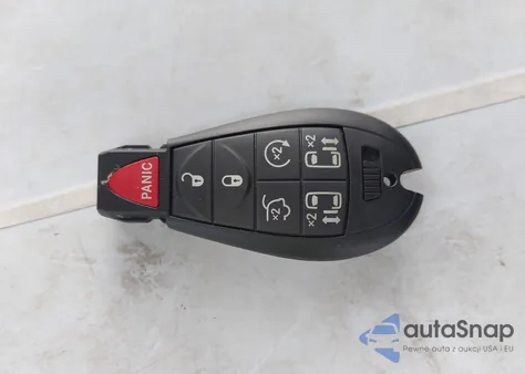 2012 Dodge Grand Caravan Sxt из США, поврежденный, VIN 2C4RDGCG7CR131918